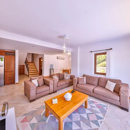 Βίλα Sunshine, Peninsula